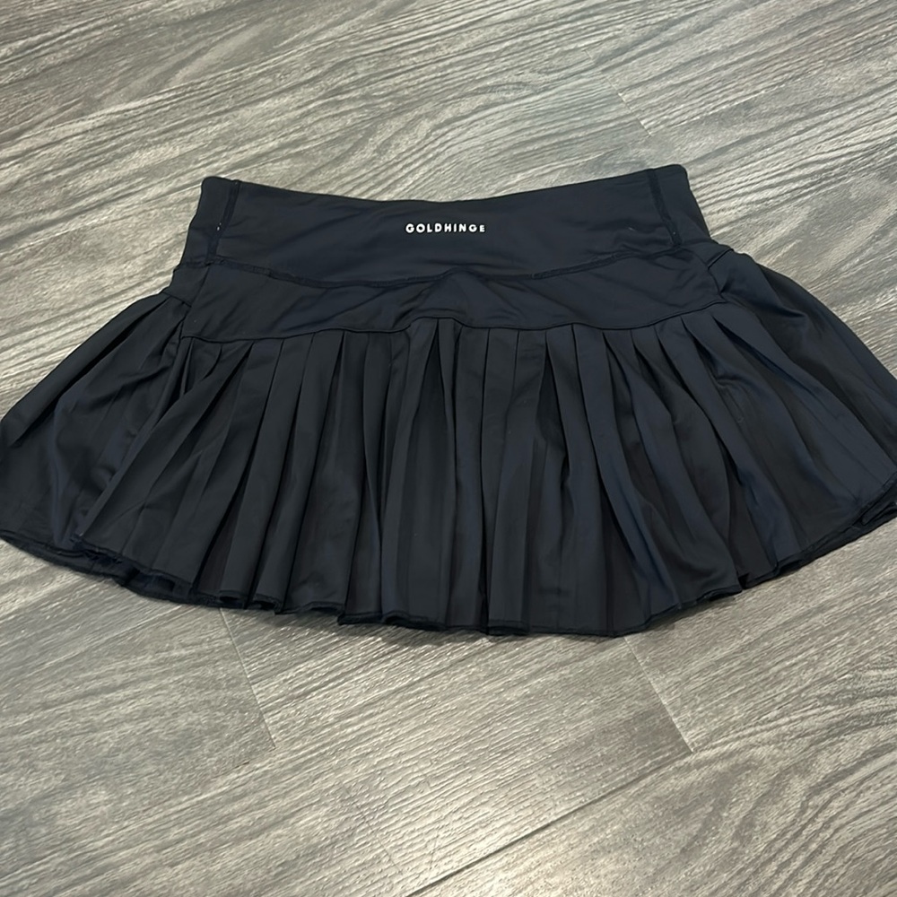 Gold hinge skirt
